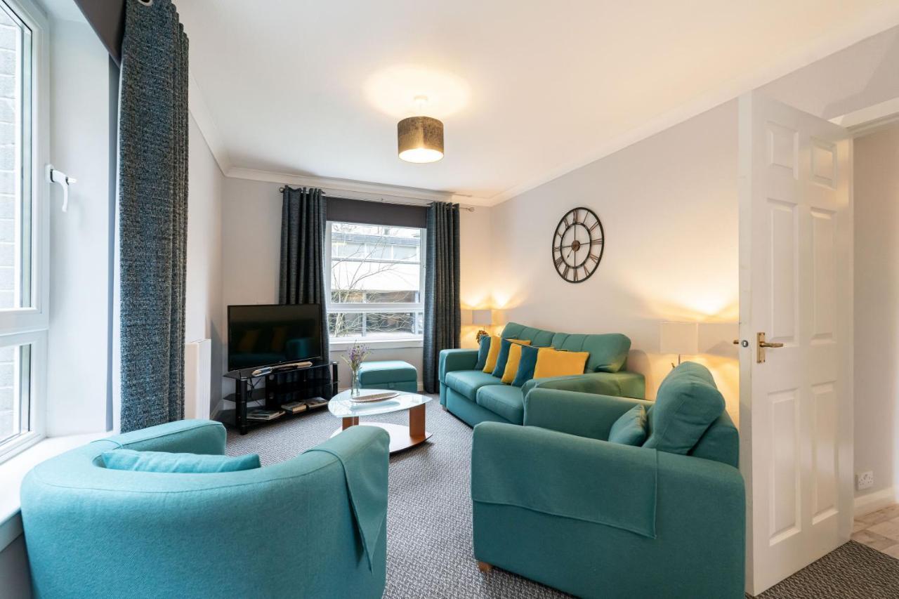 Ground-Fl Two Bedroom Apartment In Bridge Of Allan Exterior foto